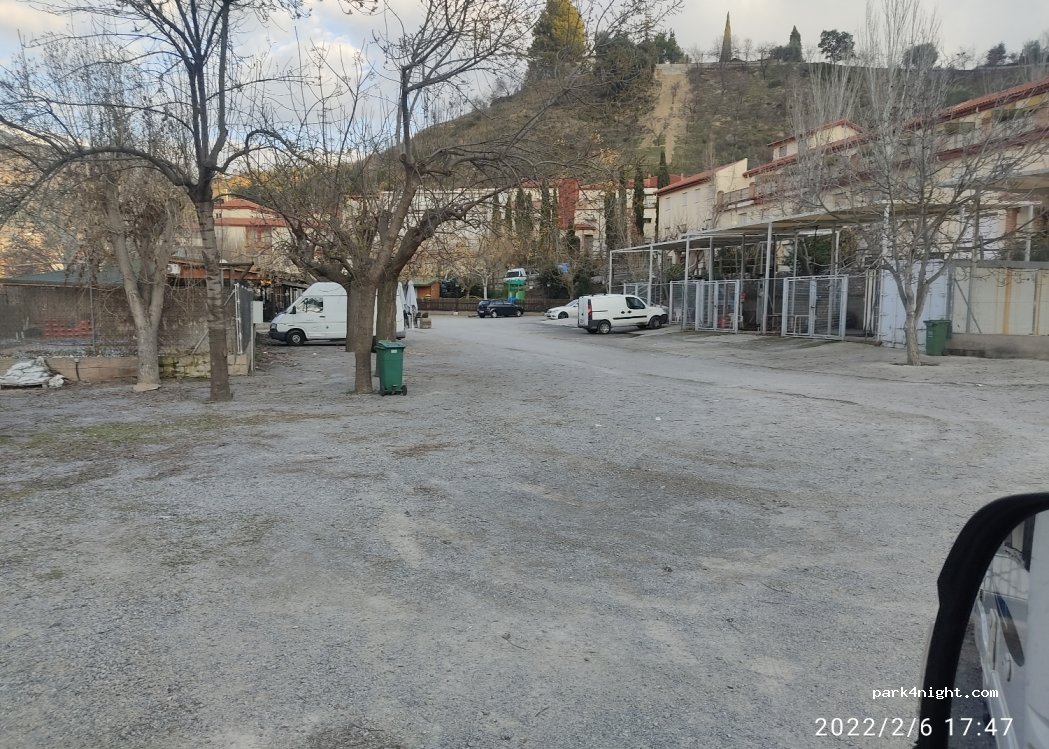 (18191) Pinos Genil - 4 Urbanizacion Estacada Montes — foto 2