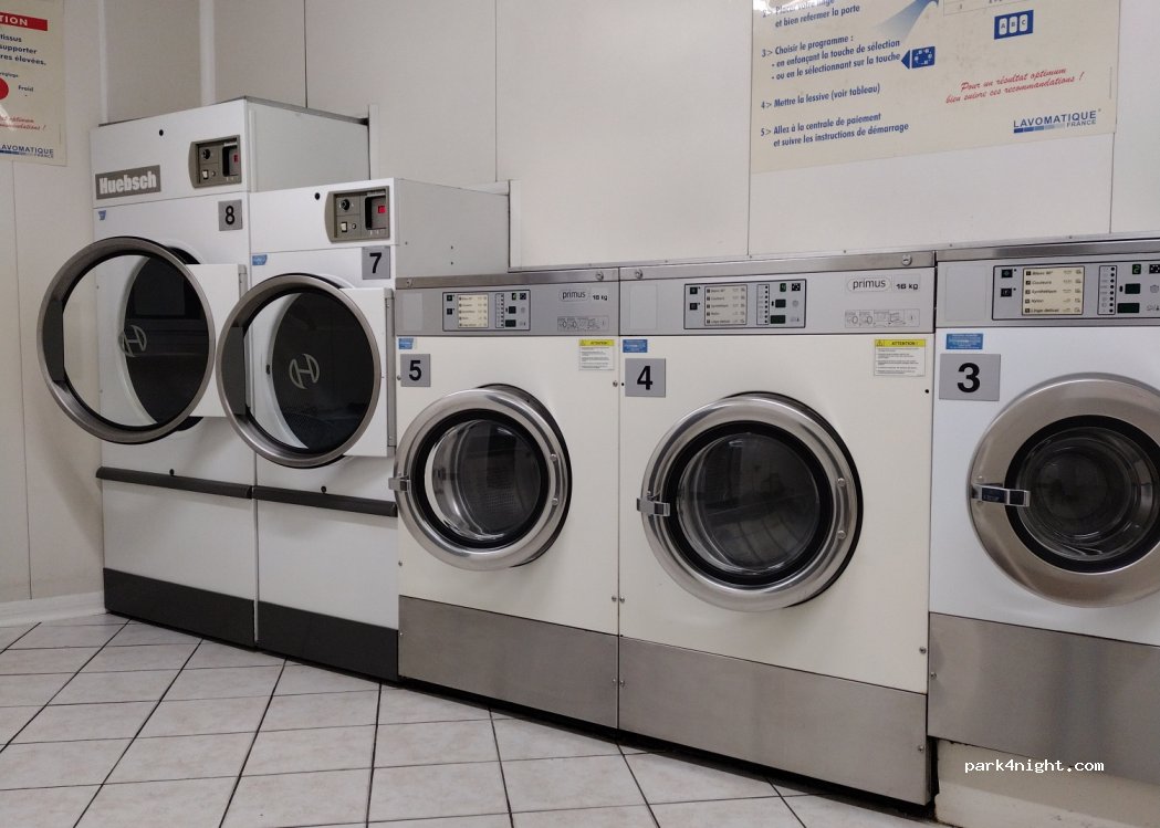 (61800) Tinchebray-Bocage - 2 Cité Saint-Jean — foto