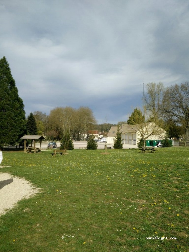 (89160) Ancy-le-Franc - 550 Le Champ de la Lamé — foto 2