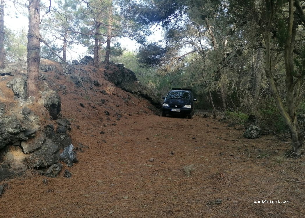 (38435) El Tanque - Unnamed Road — foto