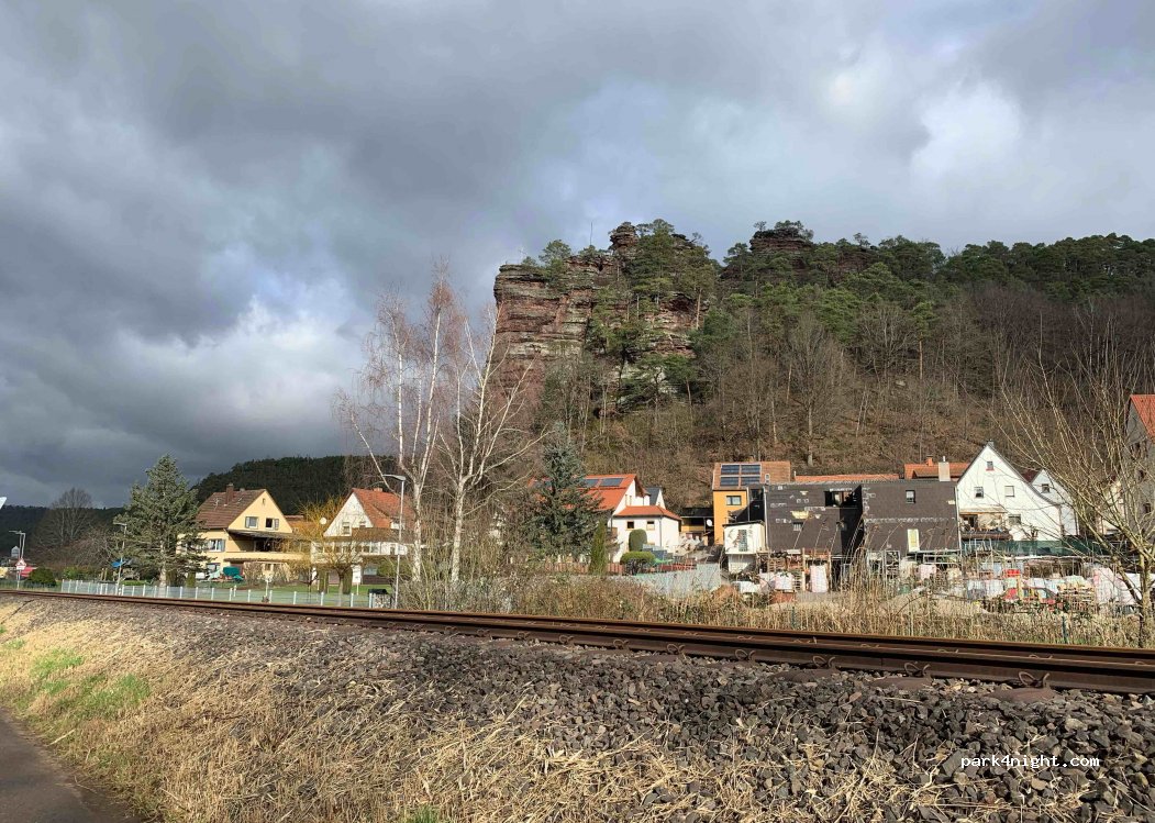 (66994) Dahn - 11 Äußermühlstraße — foto