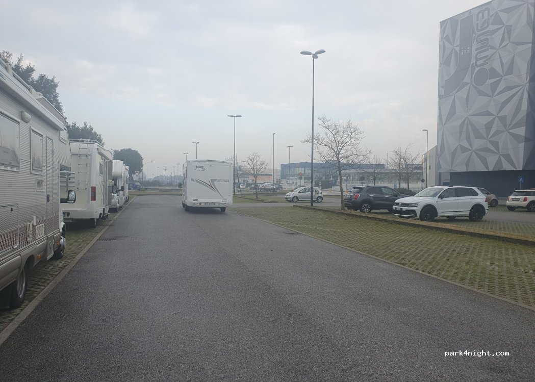 (30016) Lido di Jesolo - 28/29 Piazza Venezia — foto 3