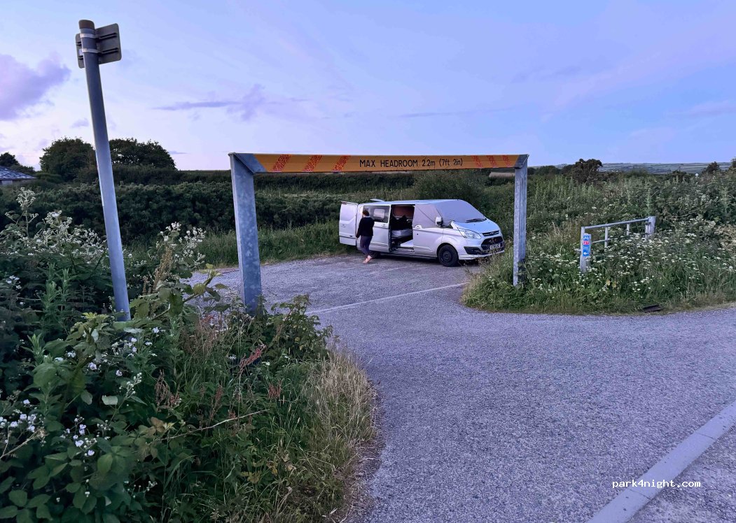 (EX34 7HN) Woolacombe - Georgeham Rd — foto