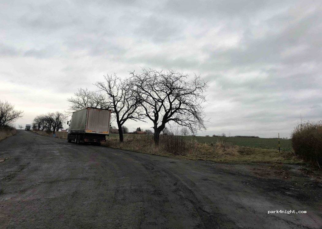 (538 41) Podhořany u Ronova - Unnamed Road — foto