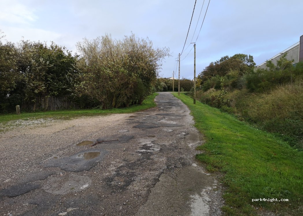 (62100) Calais - 196 Rue des Oliviers — foto 3