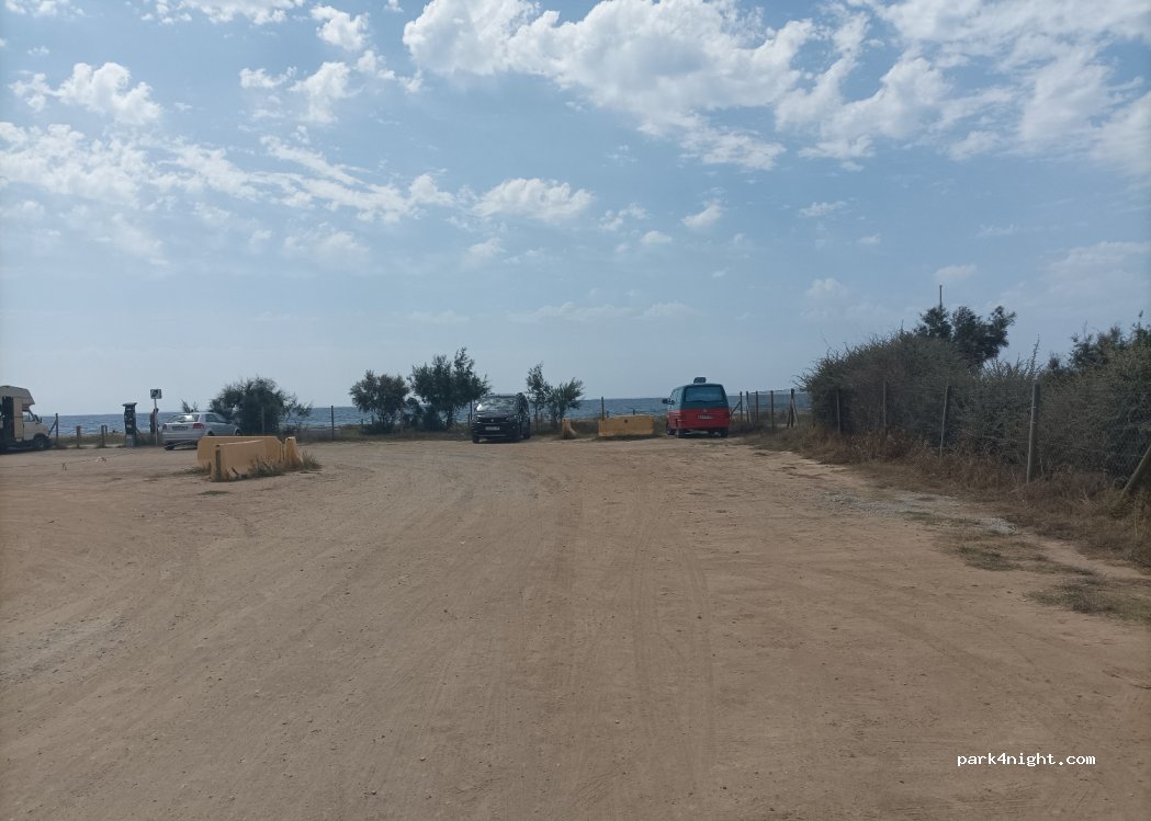 (08840) Viladecans - 322 Camí dels Llanossos — foto