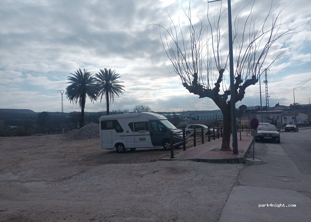 (30420) Calasparra - 17 Calle Molinos — foto 4