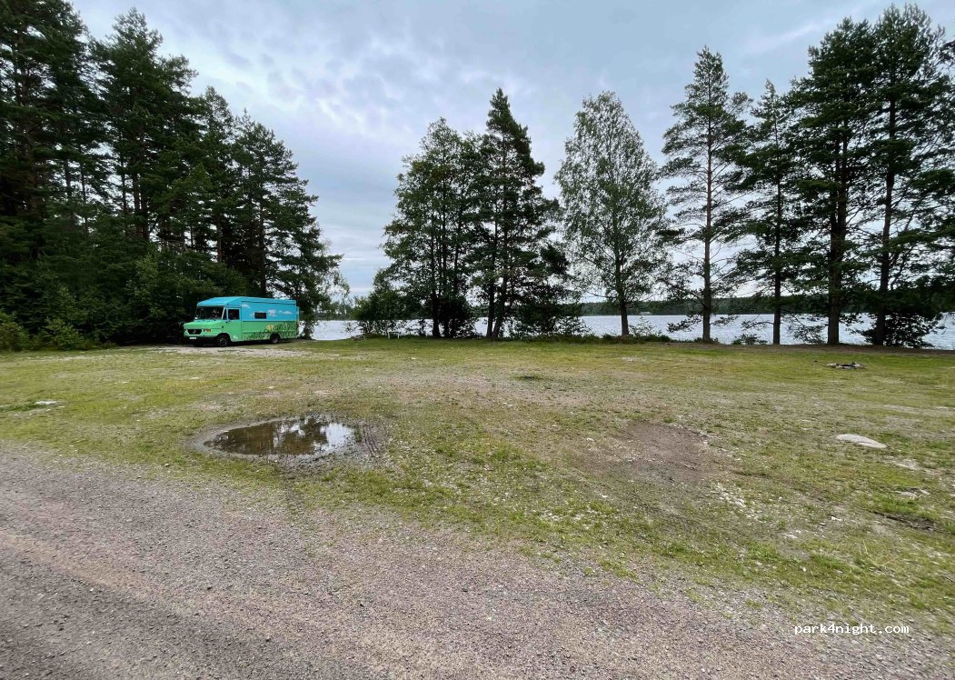 (681 91)  - Lac Stora Vilangen — foto 2