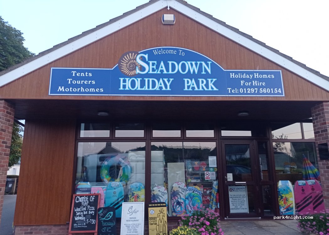Manor Farm Holiday Centre — foto