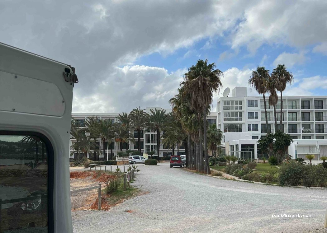 (07840) Santa Eulària des Riu - 9 Carrer Salvador Camacho — foto