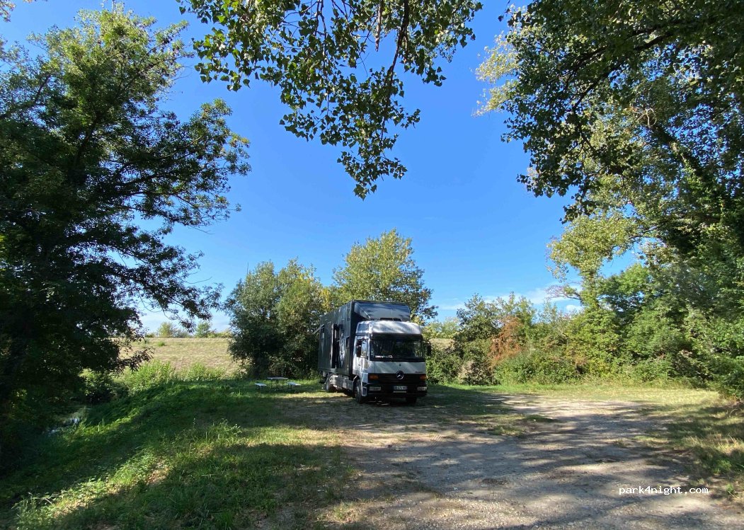 (26270) Loriol-sur-Drôme - Unnamed Road — foto 4