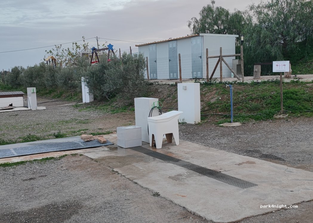 Parque de Caravanas de Altura - Campo e Mar — foto 5