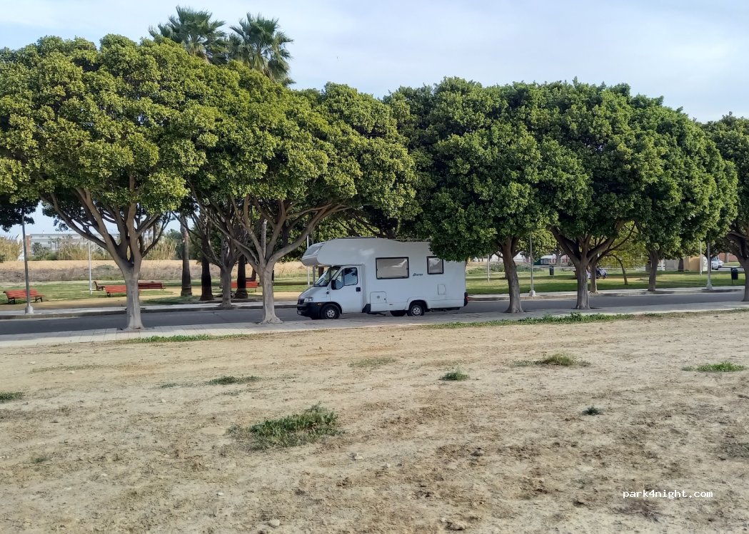 (29620) Torremolinos - 14 Calle Diego Franco Cantos — foto 4