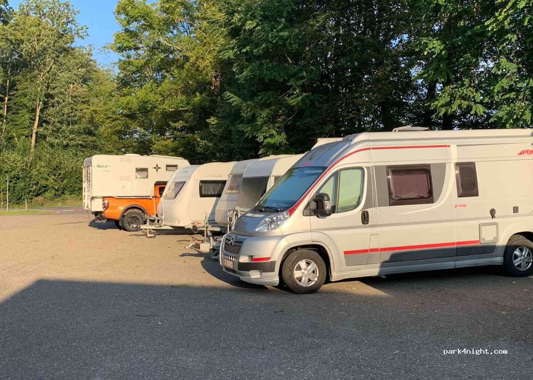 (73773) Aichwald - 25 Plochinger Straße — foto 4