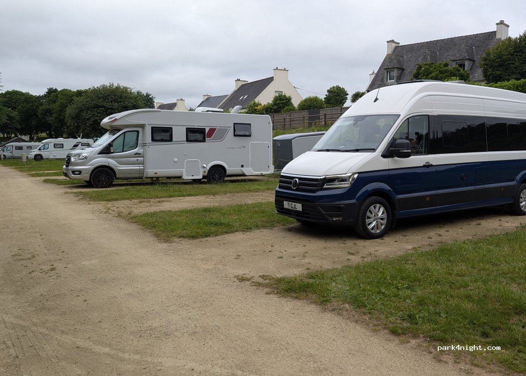 (29420) Plouvorn - Rue du Plan d'Eau — foto 5