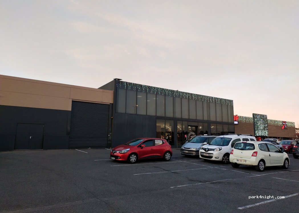 (83440) Tourrettes - Les Grandes Terrasses — foto 4
