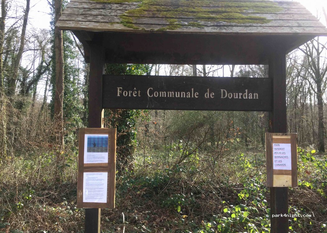 (91410) Dourdan - Chemin du Milieu — foto