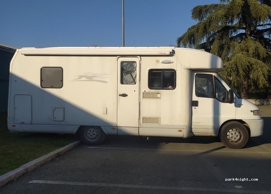 (29015) Castel San Giovanni - 1 Via I Maggio — foto