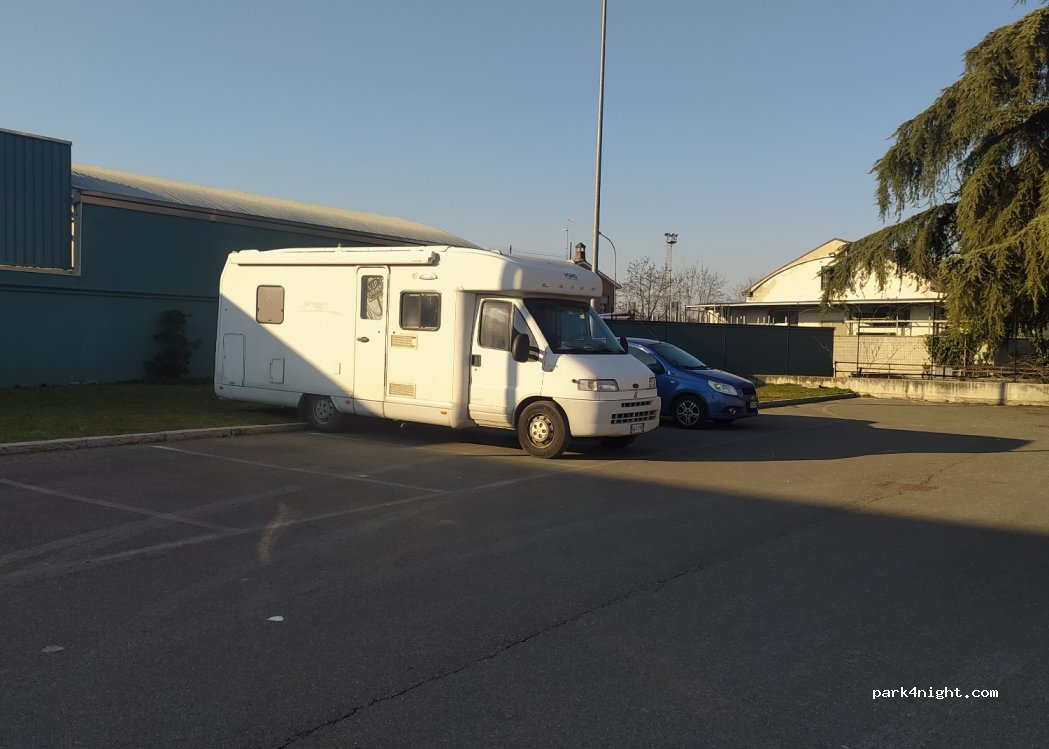 (29015) Castel San Giovanni - 1 Via I Maggio — foto 3