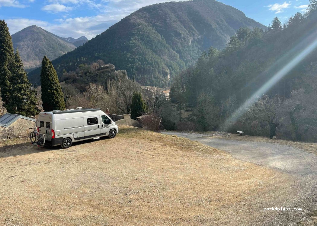 (26410) Châtillon-en-Diois - 75 Bain — foto