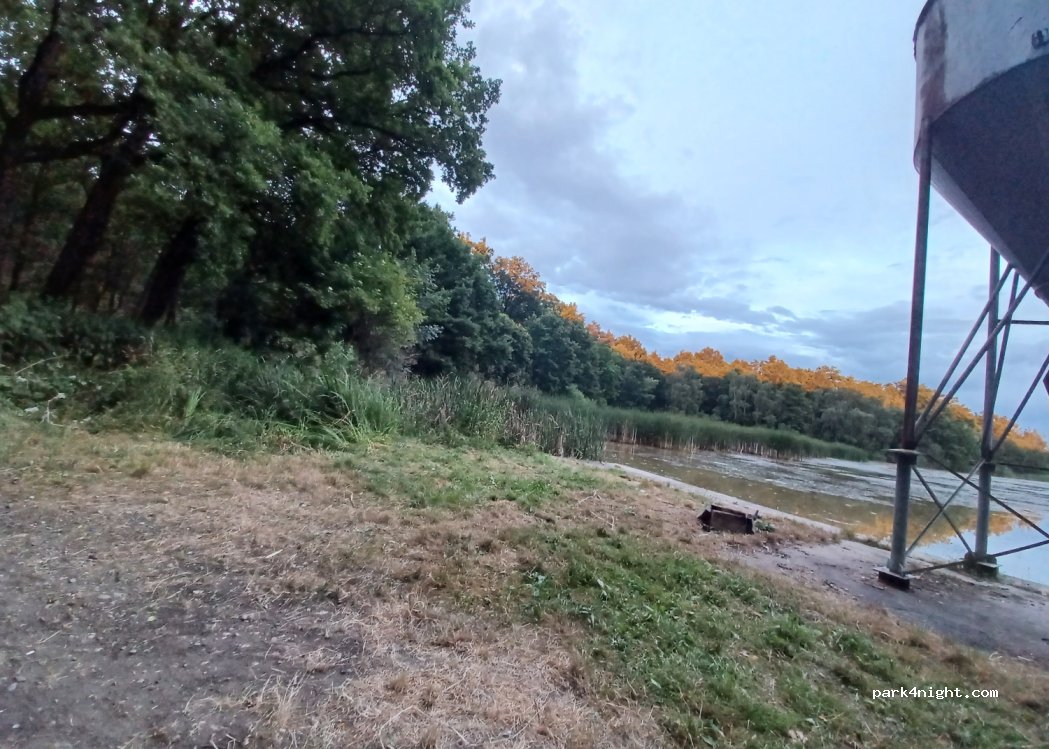 (379 01) Třeboň - — foto