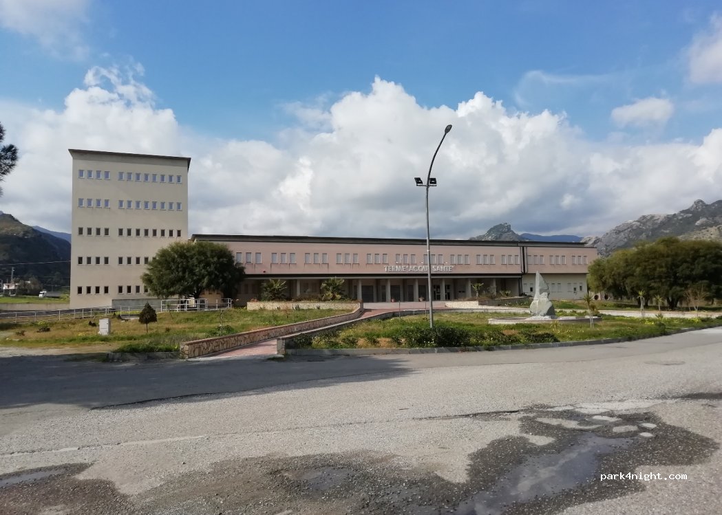 (89040) Bagni-minerali - 40 Piazza delle Terme — foto