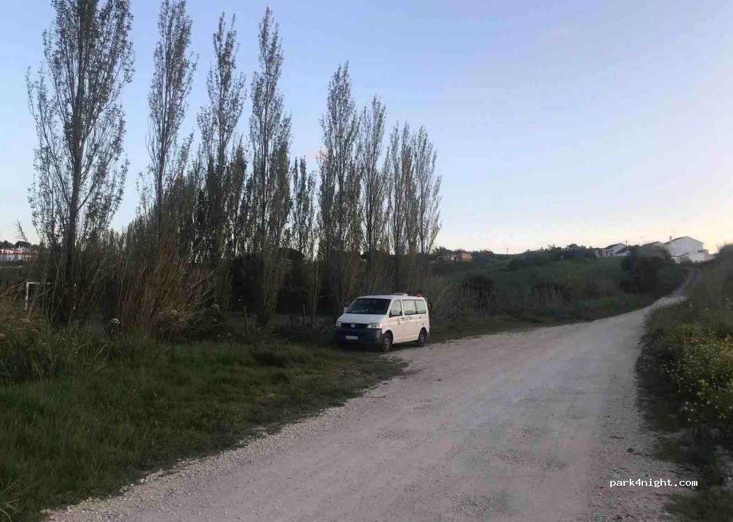 (2510) Óbidos - 11 Rua das Lezirias — foto 2