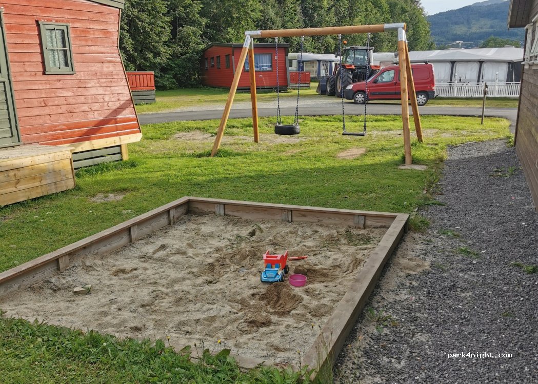 Surnadal Camping Brekkøya — foto 3