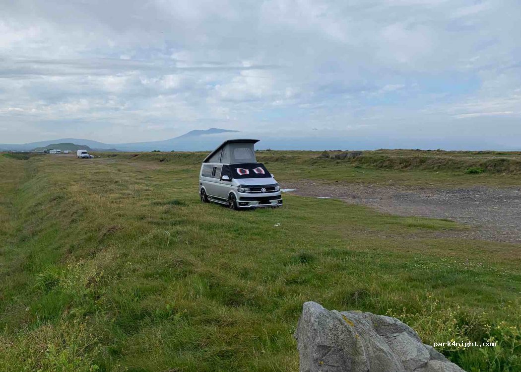 (LL54 5TW) Caernarfon - The surfer beach rd — foto 3