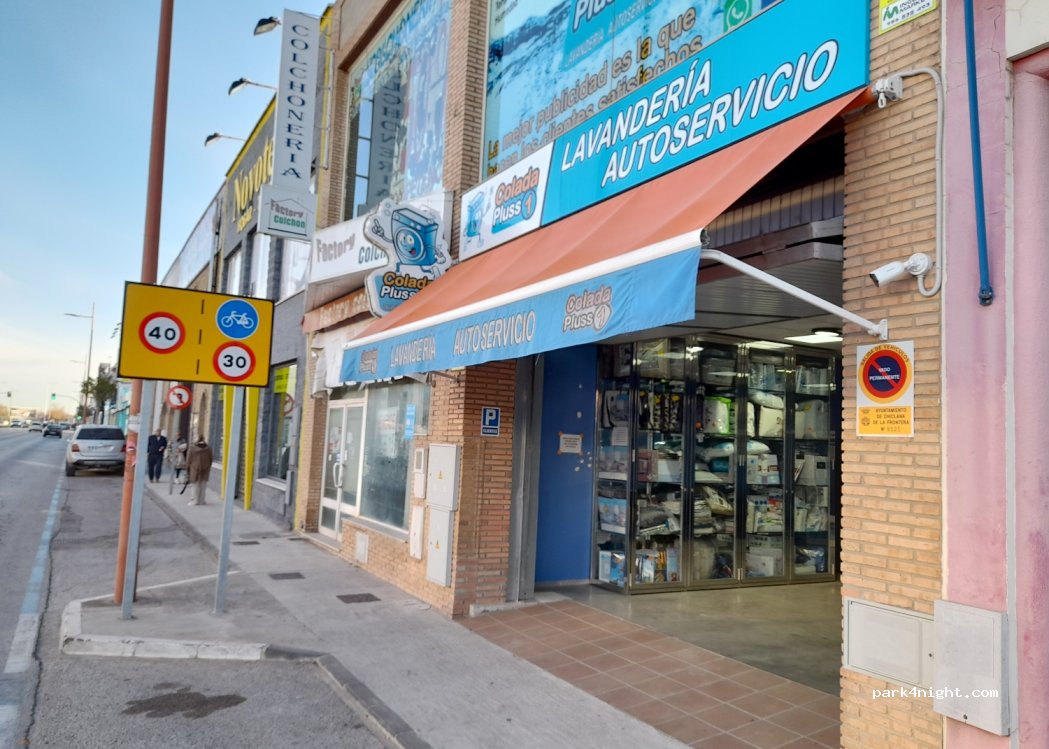 (11130) Chiclana de la Frontera - 40 Avenida de los Descubrimientos — foto