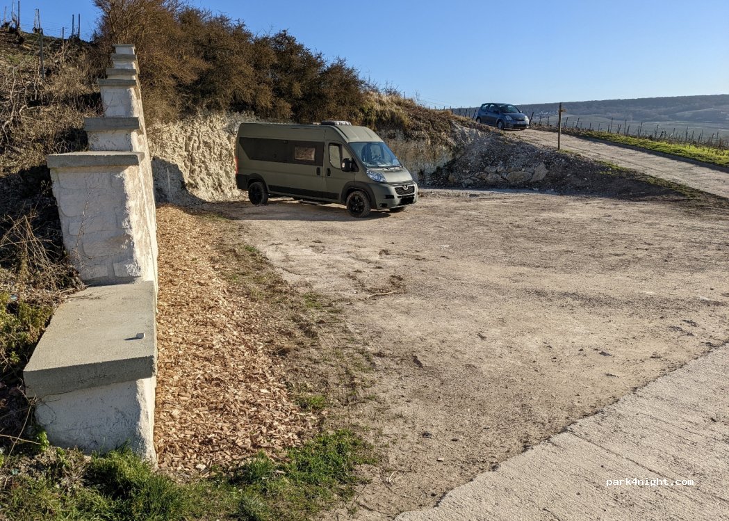 (51160) Hautvillers - Unnamed Road — foto