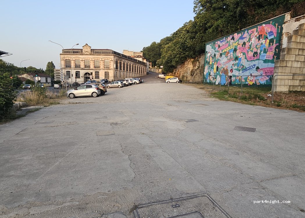 (16000) Angoulême - 107 Avenue de Cognac — foto 3