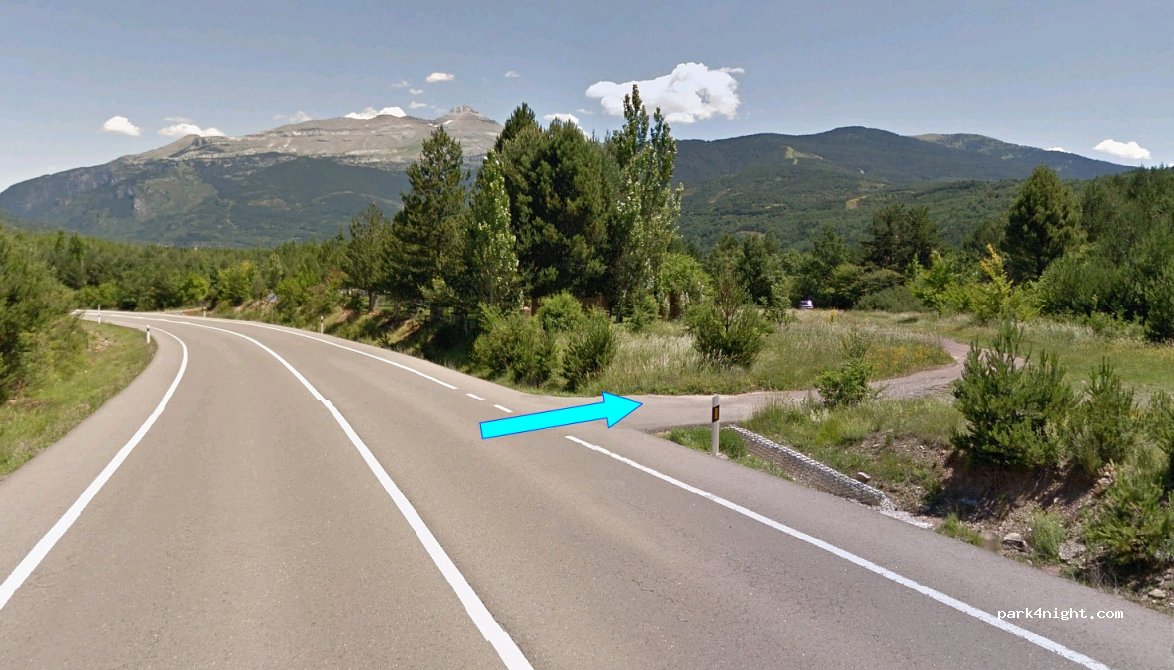 (22860) Castiello de Jaca - N-330 — foto