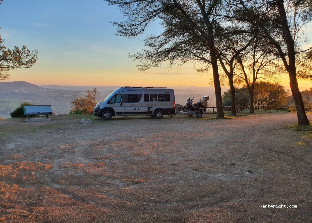 (41770) Montellano - Unnamed Road — foto
