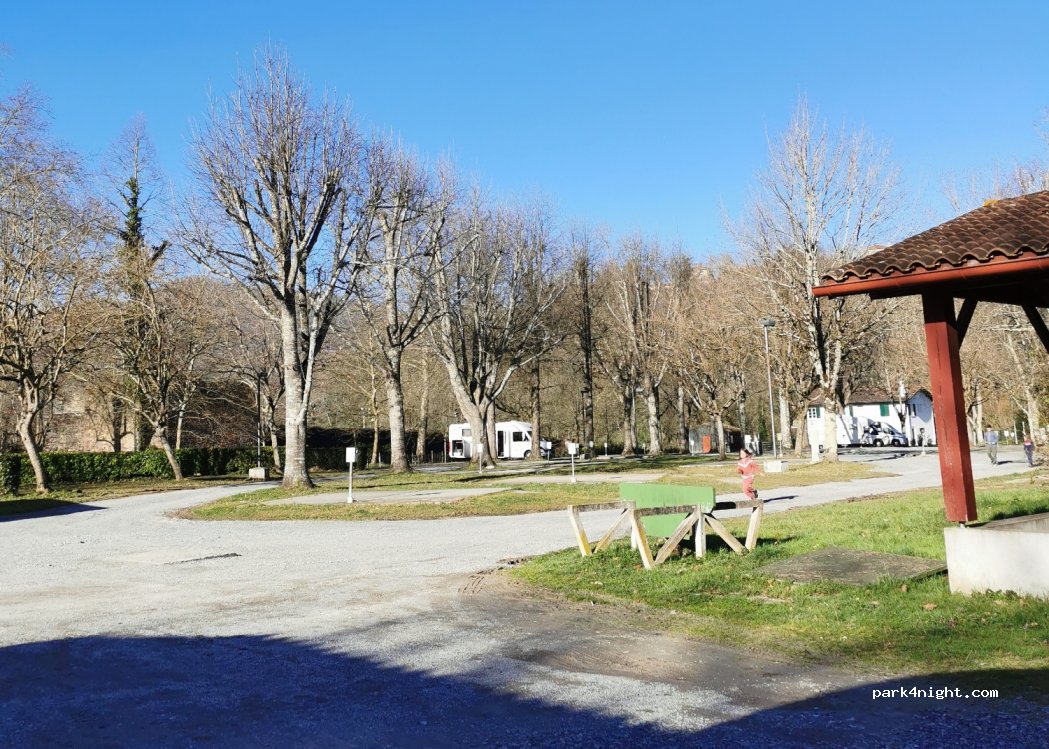 Aire de camping-car du Fronton — foto 2