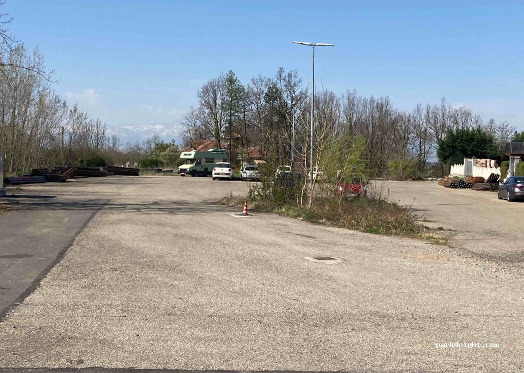 (10040) Scarrone - 10 Via Giuseppe Garibaldi — foto