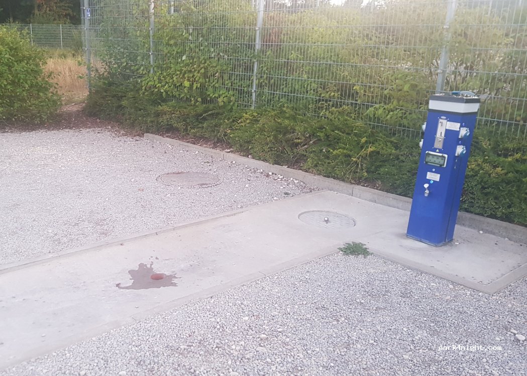 Wohnmobilstellplatz Ansbach — foto