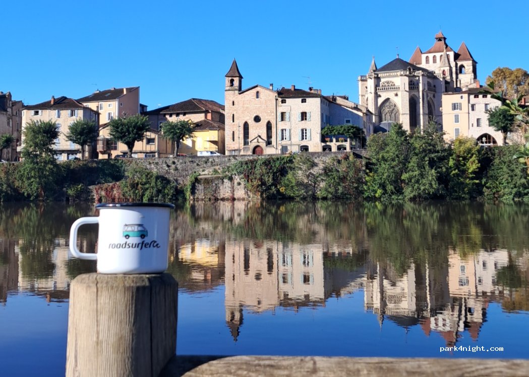 (46000) Cahors - 416 Quai Jean Lagrive — foto 2