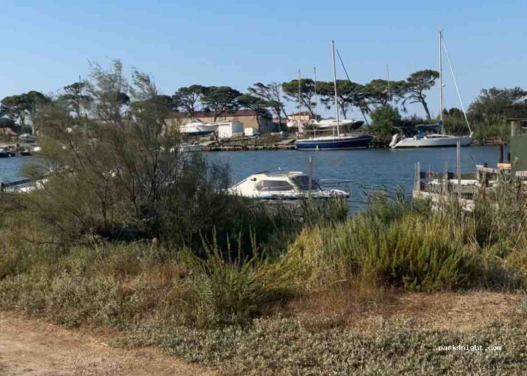 (34350) Vendres - Unnamed Road — foto