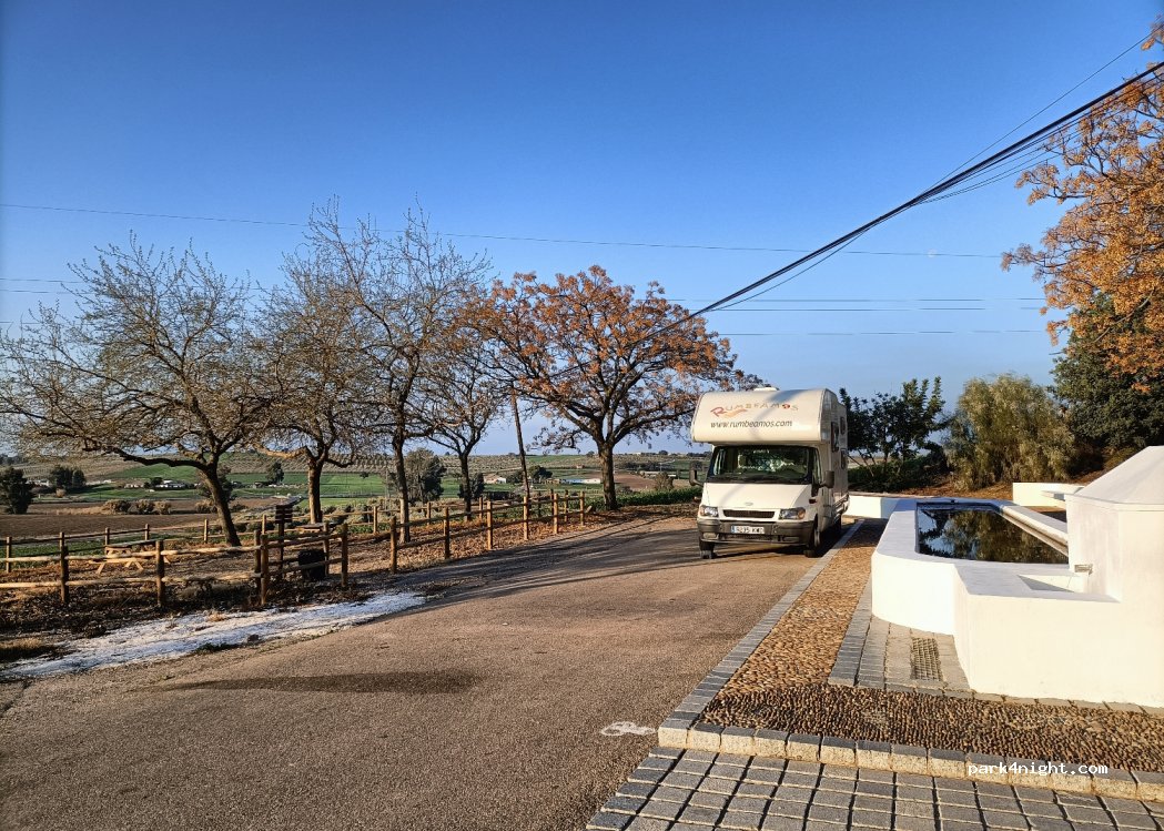 (14111) La Carlota - 34 Calle los Nogales — foto 4