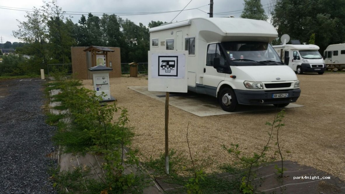 (03290) Dompierre-sur-Besbre - Chemin des Percières — foto 2