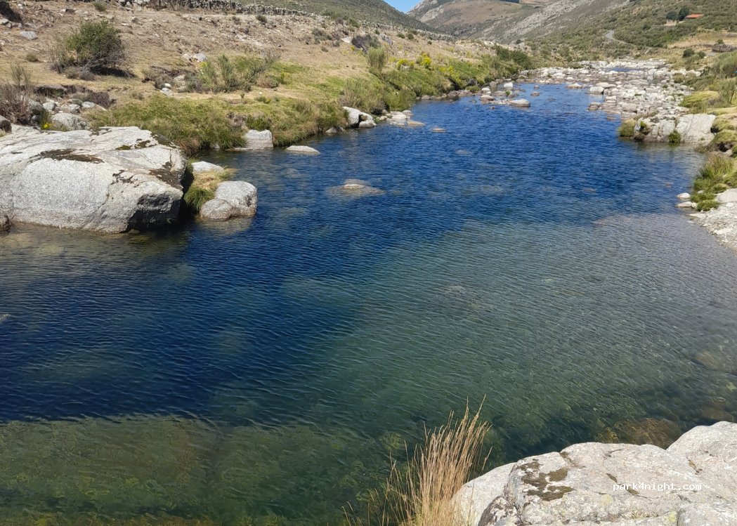 (05634) Hoyos del Collado - Unnamed Road — foto 4