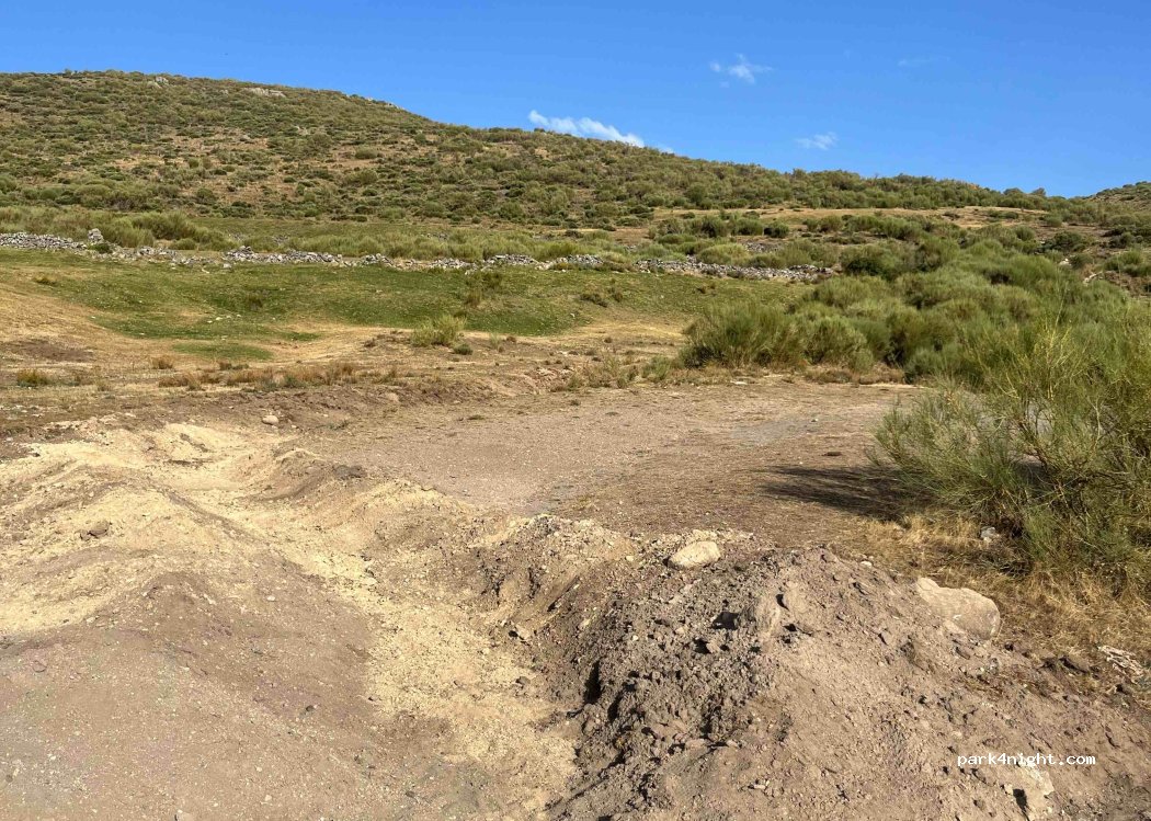 (05634) Hoyos del Collado - Unnamed Road — foto 5
