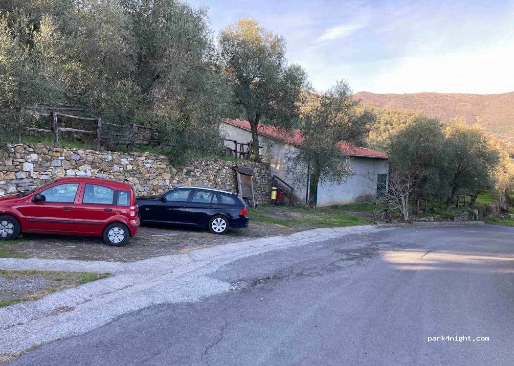 (18020) Praelo - 19 Strada Provinciale 39 — foto