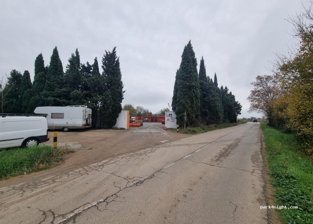 (17600) Figueres - Carretera de Vilabertran a Vilatenim — foto 2
