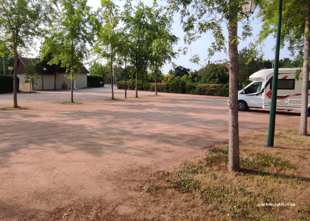 (03340) Bessay-sur-Allier - 4 Rue René Fallet — foto 3
