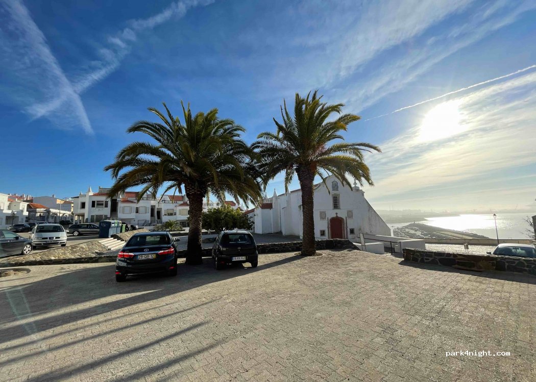 (7520-196) Sines - 3 Largo Nossa Senhora das Salvas — foto 2