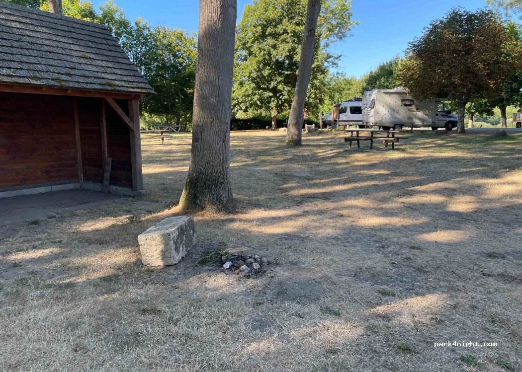 (61110) Rémalard-en-Perche - 19 Rue du Château — foto
