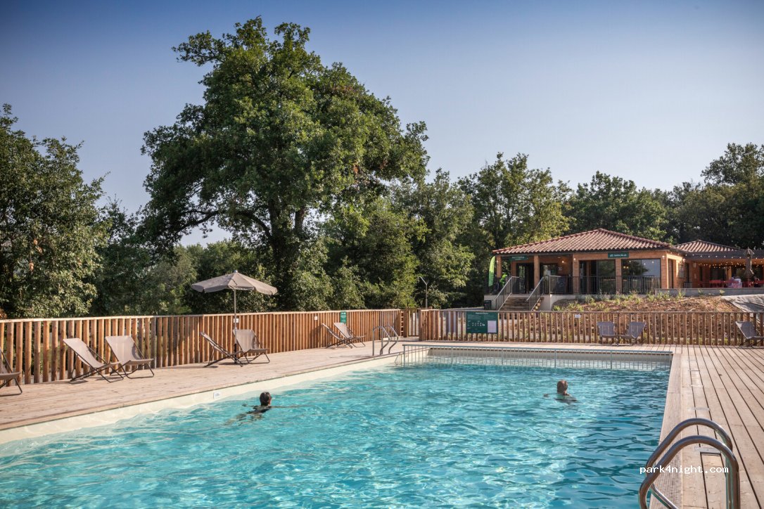 Camping Huttopia Pays de Cordes sur Ciel — foto 3