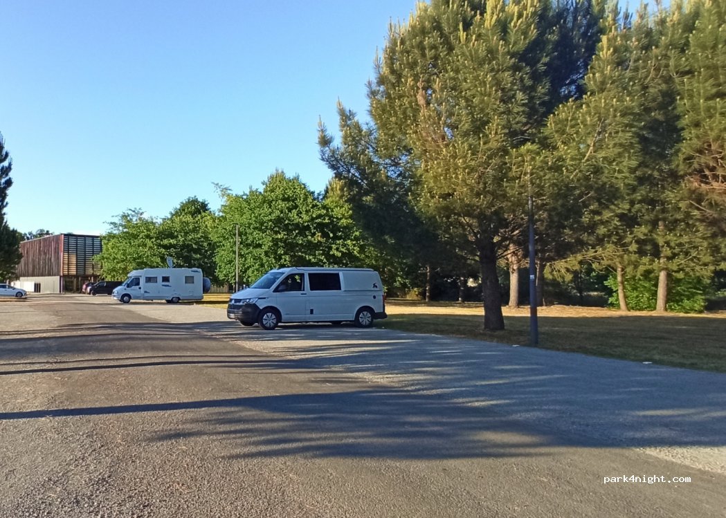 (33650) Saucats - 1 Allée Montesquieu — foto 2